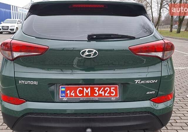 Зелений Хендай Туксон, об'ємом двигуна 2 л та пробігом 218 тис. км за 17300 $, фото 12 на Automoto.ua