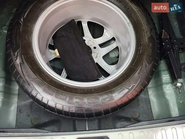 Зеленый Хендай Туксон, объемом двигателя 2 л и пробегом 213 тыс. км за 17900 $, фото 28 на Automoto.ua