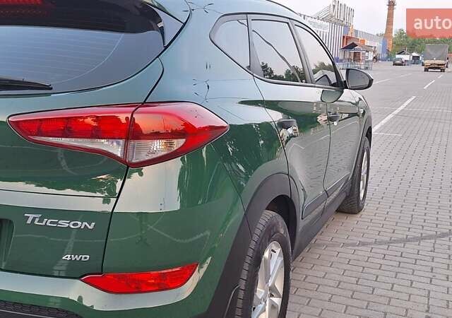 Хендай Туксон 2018 в Коломые на Automoto.ua Зеленый Хендай Туксон, объемом двигателя 2 л и пробегом 211 тыс. км за 16400 $, фото 19 на Automoto.ua