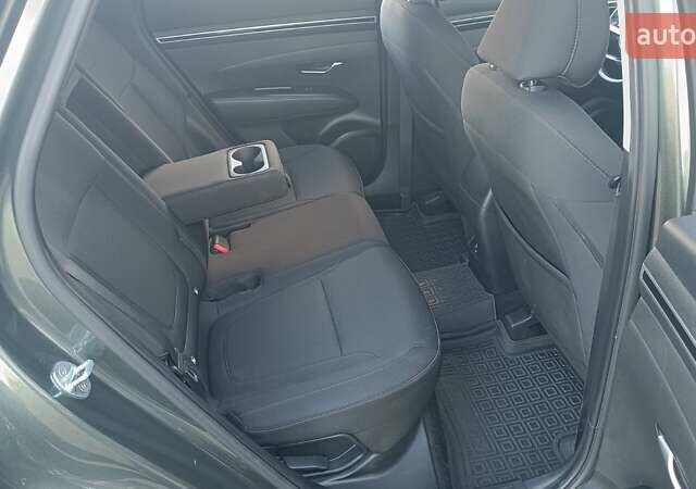 Зеленый Хендай Туксон, объемом двигателя 2 л и пробегом 81 тыс. км за 24726 $, фото 6 на Automoto.ua