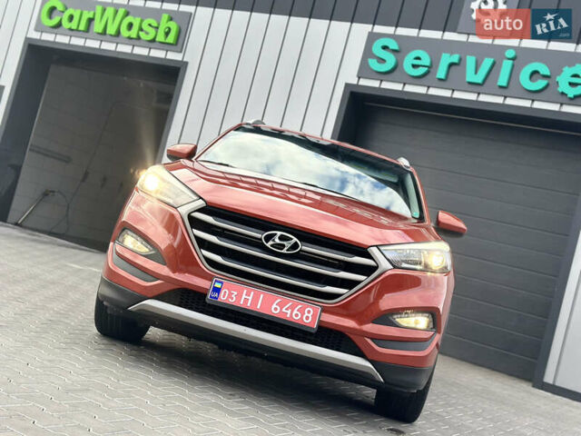 Хендай Туксон 2016 в Владимир-Волынский на Automoto.ua Оранжевый Хендай Туксон, объемом двигателя 2 л и пробегом 144 тыс. км за 13000 $, фото 23 на Automoto.ua