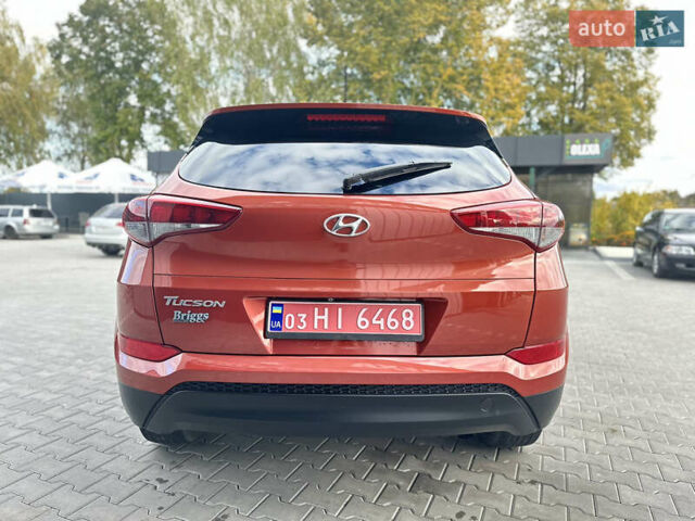 Хендай Туксон 2016 в Владимир-Волынский на Automoto.ua Оранжевый Хендай Туксон, объемом двигателя 2 л и пробегом 144 тыс. км за 13000 $, фото 17 на Automoto.ua
