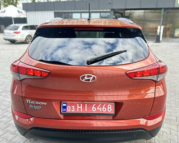 Хендай Туксон 2016 в Владимир-Волынский на Automoto.ua Оранжевый Хендай Туксон, объемом двигателя 2 л и пробегом 144 тыс. км за 13000 $, фото 31 на Automoto.ua