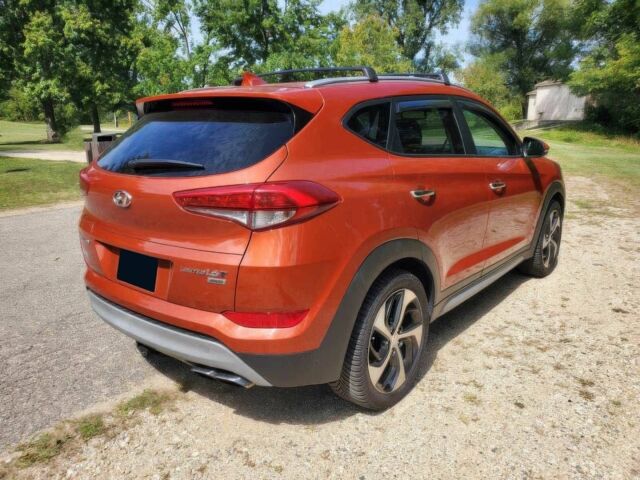Хендай Туксон 2017 в Одессе на Automoto.ua Оранжевый Хендай Туксон, объемом двигателя 1.6 л и пробегом 63 тыс. км за 7599 $, фото 6 на Automoto.ua