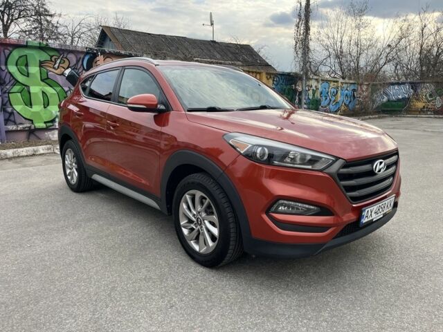 Хендай Туксон 2017 в Харькове на Automoto.ua Оранжевый Хендай Туксон, объемом двигателя 2 л и пробегом 129 тыс. км за 15800 $, фото 1 на Automoto.ua