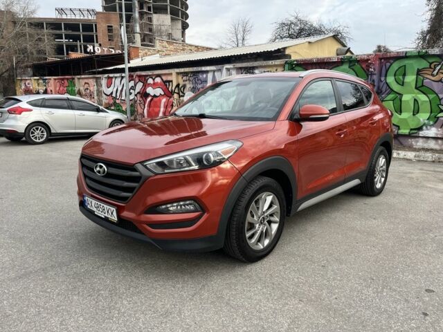Хендай Туксон 2017 в Харькове на Automoto.ua Оранжевый Хендай Туксон, объемом двигателя 2 л и пробегом 129 тыс. км за 15800 $, фото 2 на Automoto.ua