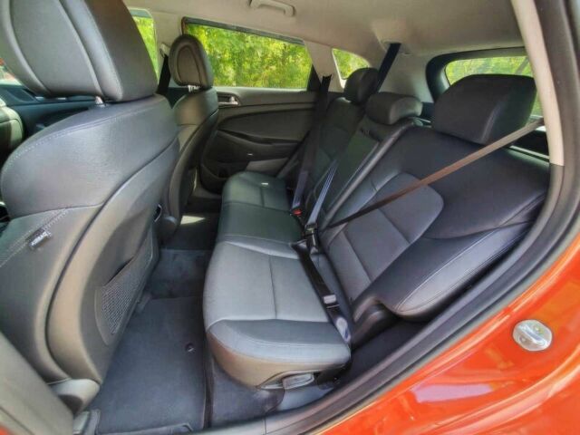 Хендай Туксон 2017 в Одессе на Automoto.ua Оранжевый Хендай Туксон, объемом двигателя 1.6 л и пробегом 63 тыс. км за 7599 $, фото 12 на Automoto.ua