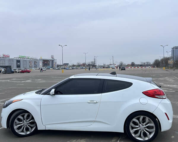 Белый Хендай Велостер, объемом двигателя 1.59 л и пробегом 190 тыс. км за 8600 $, фото 10 на Automoto.ua