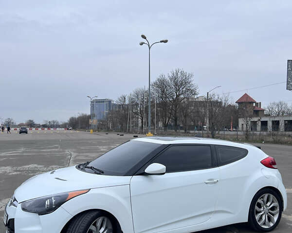 Белый Хендай Велостер, объемом двигателя 1.59 л и пробегом 190 тыс. км за 8600 $, фото 11 на Automoto.ua