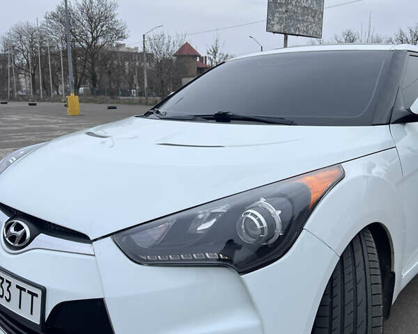 Белый Хендай Велостер, объемом двигателя 1.59 л и пробегом 190 тыс. км за 8600 $, фото 13 на Automoto.ua