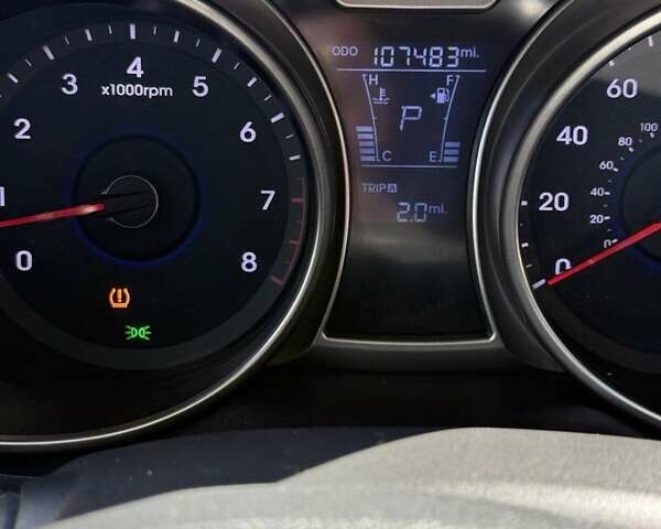 Белый Хендай Велостер, объемом двигателя 1.6 л и пробегом 172 тыс. км за 7300 $, фото 12 на Automoto.ua
