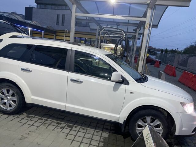 Белый Хендай Велостер, объемом двигателя 2 л и пробегом 3 тыс. км за 12900 $, фото 1 на Automoto.ua