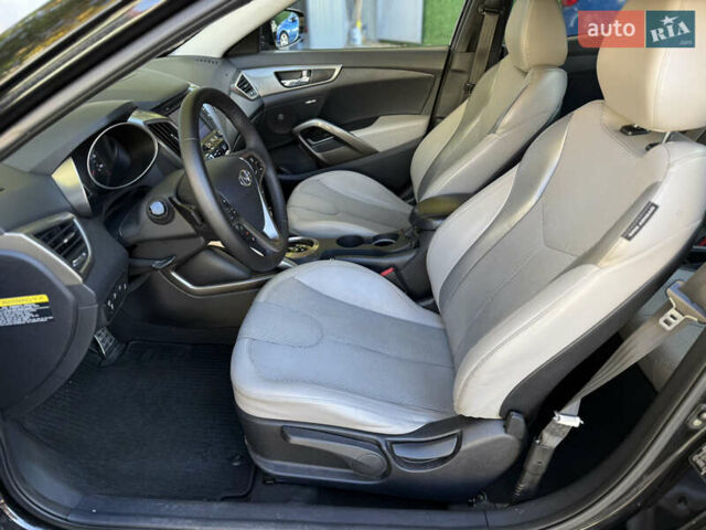 Черный Хендай Велостер, объемом двигателя 1.59 л и пробегом 171 тыс. км за 8500 $, фото 32 на Automoto.ua