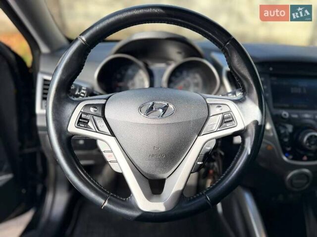 Чорний Хендай Велостер, об'ємом двигуна 1.59 л та пробігом 162 тис. км за 9499 $, фото 10 на Automoto.ua