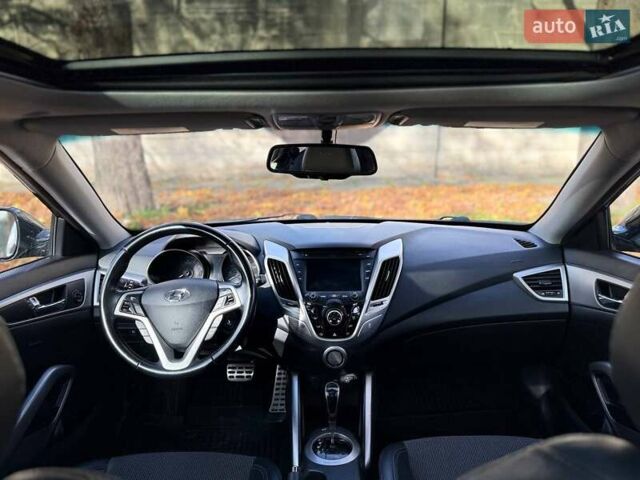 Чорний Хендай Велостер, об'ємом двигуна 1.59 л та пробігом 162 тис. км за 9499 $, фото 13 на Automoto.ua