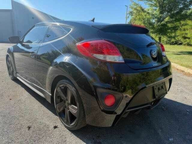 Черный Хендай Велостер, объемом двигателя 1.6 л и пробегом 112 тыс. км за 2500 $, фото 4 на Automoto.ua