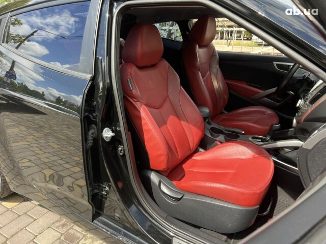 Черный Хендай Велостер, объемом двигателя 0 л и пробегом 188 тыс. км за 9999 $, фото 12 на Automoto.ua