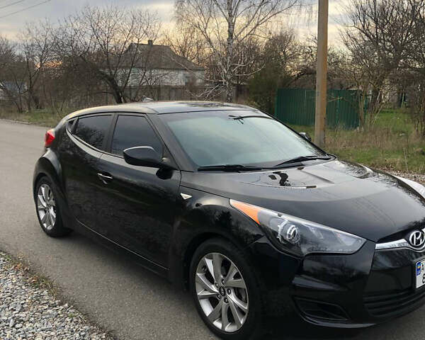 Черный Хендай Велостер, объемом двигателя 1.6 л и пробегом 130 тыс. км за 9300 $, фото 6 на Automoto.ua