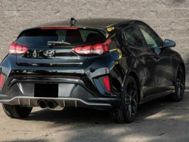 Черный Хендай Велостер, объемом двигателя 1.6 л и пробегом 89 тыс. км за 9000 $, фото 6 на Automoto.ua