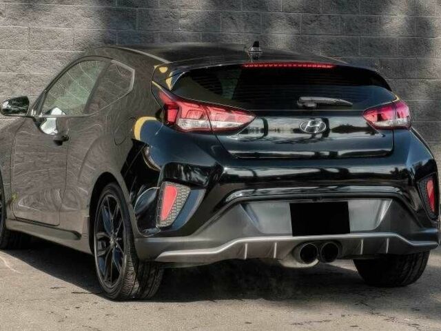 Черный Хендай Велостер, объемом двигателя 1.6 л и пробегом 89 тыс. км за 9000 $, фото 4 на Automoto.ua