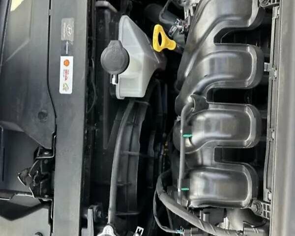 Чорний Хендай Велостер, об'ємом двигуна 1.59 л та пробігом 46 тис. км за 16700 $, фото 19 на Automoto.ua