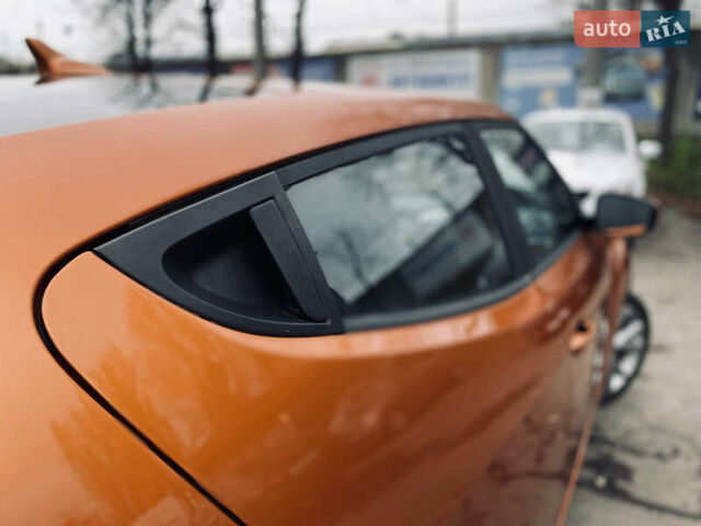 Коричневый Хендай Велостер, объемом двигателя 1.59 л и пробегом 193 тыс. км за 8400 $, фото 7 на Automoto.ua