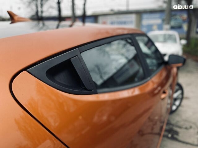 Коричневый Хендай Велостер, объемом двигателя 1.6 л и пробегом 193 тыс. км за 8400 $, фото 7 на Automoto.ua