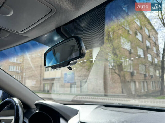 Красный Хендай Велостер, объемом двигателя 1.6 л и пробегом 149 тыс. км за 8500 $, фото 10 на Automoto.ua