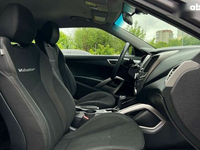 Хендай Велостер, объемом двигателя 1.6 л и пробегом 123 тыс. км за 10650 $, фото 8 на Automoto.ua