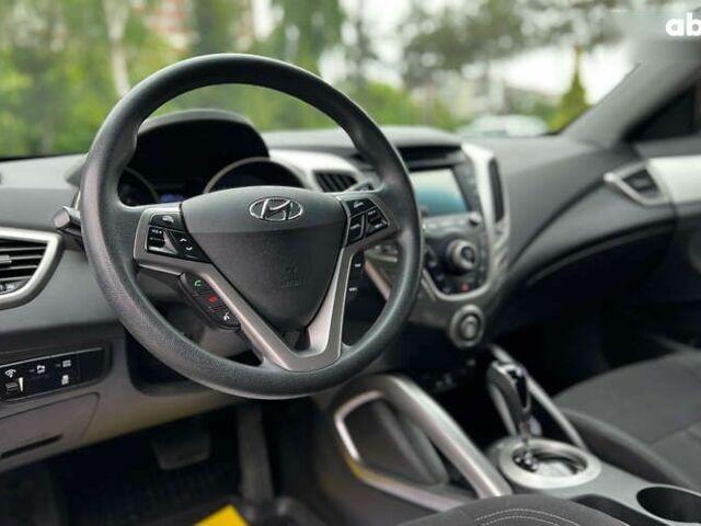 Хендай Велостер, объемом двигателя 1.6 л и пробегом 123 тыс. км за 10650 $, фото 13 на Automoto.ua