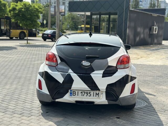 Сірий Хендай Велостер, об'ємом двигуна 1.6 л та пробігом 225 тис. км за 5900 $, фото 6 на Automoto.ua