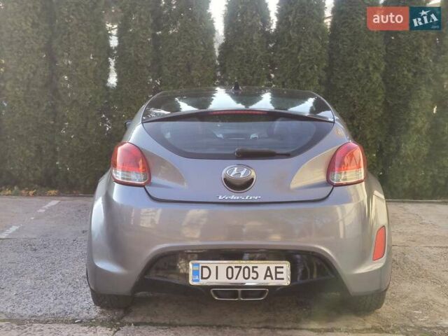 Серый Хендай Велостер, объемом двигателя 1.59 л и пробегом 195 тыс. км за 7700 $, фото 9 на Automoto.ua