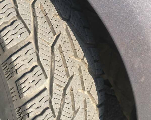 Серый Хендай Велостер, объемом двигателя 1.59 л и пробегом 195 тыс. км за 7700 $, фото 22 на Automoto.ua