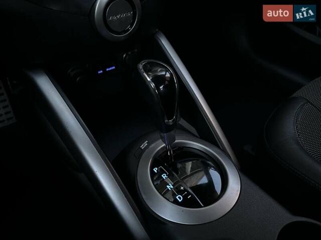 Сірий Хендай Велостер, об'ємом двигуна 1.6 л та пробігом 176 тис. км за 6999 $, фото 28 на Automoto.ua