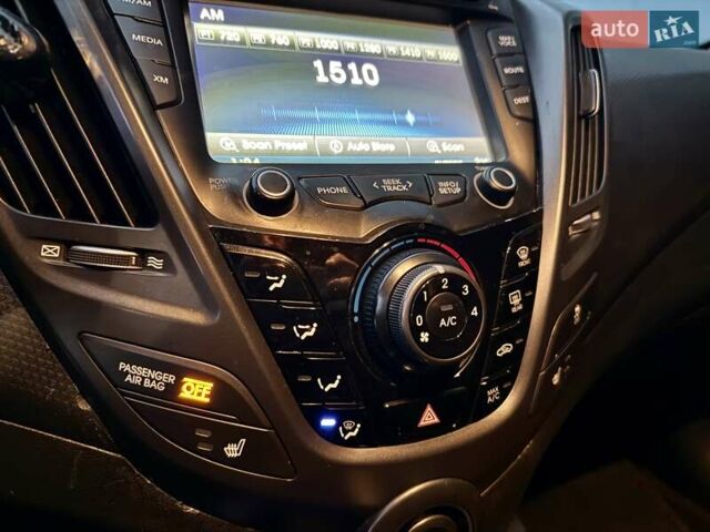 Сірий Хендай Велостер, об'ємом двигуна 1.6 л та пробігом 172 тис. км за 8999 $, фото 41 на Automoto.ua