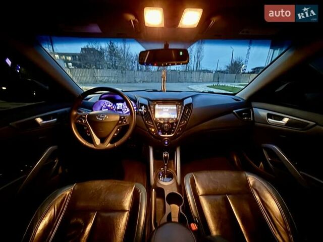 Сірий Хендай Велостер, об'ємом двигуна 1.6 л та пробігом 172 тис. км за 8999 $, фото 58 на Automoto.ua