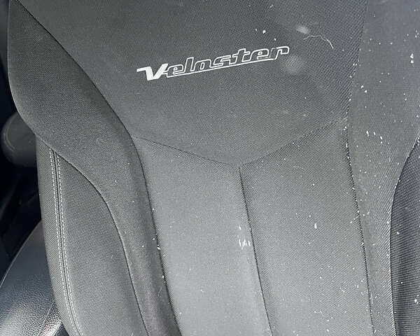 Серый Хендай Велостер, объемом двигателя 1.6 л и пробегом 109 тыс. км за 7250 $, фото 48 на Automoto.ua