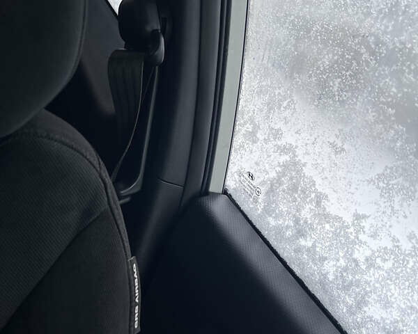 Серый Хендай Велостер, объемом двигателя 1.6 л и пробегом 109 тыс. км за 7250 $, фото 60 на Automoto.ua