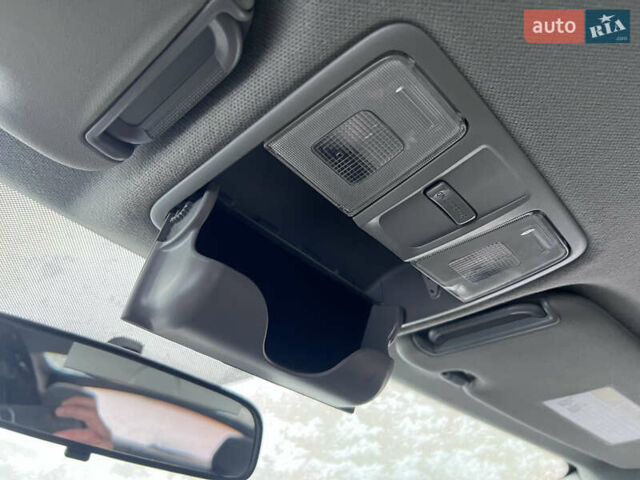 Серый Хендай Велостер, объемом двигателя 1.6 л и пробегом 109 тыс. км за 7250 $, фото 55 на Automoto.ua