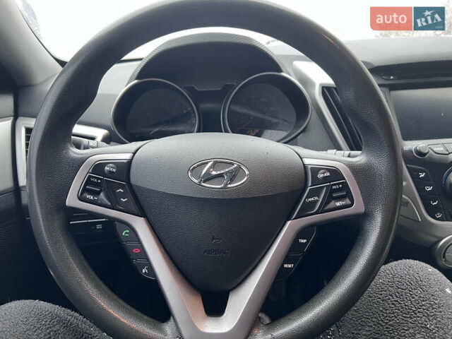 Серый Хендай Велостер, объемом двигателя 1.6 л и пробегом 109 тыс. км за 7250 $, фото 51 на Automoto.ua