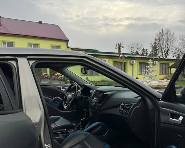 Серый Хендай Велостер, объемом двигателя 1.6 л и пробегом 142 тыс. км за 12000 $, фото 10 на Automoto.ua