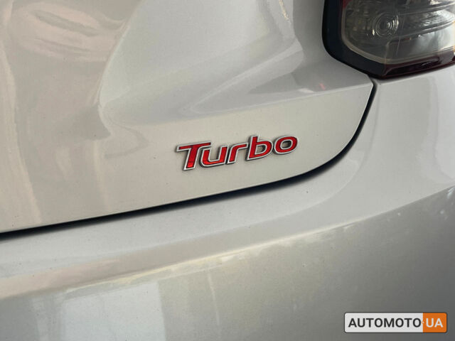 Серый Хендай Велостер, объемом двигателя 1.6 л и пробегом 120 тыс. км за 11500 $, фото 22 на Automoto.ua