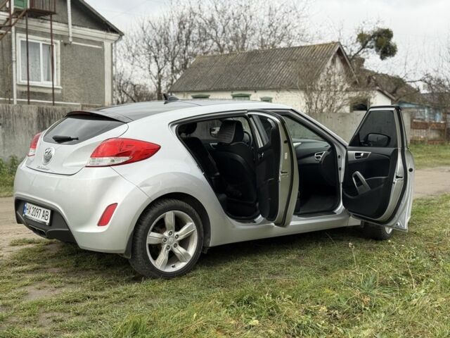 Серый Хендай Велостер, объемом двигателя 1.6 л и пробегом 109 тыс. км за 8200 $, фото 5 на Automoto.ua