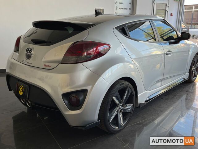 Серый Хендай Велостер, объемом двигателя 1.6 л и пробегом 120 тыс. км за 11500 $, фото 6 на Automoto.ua