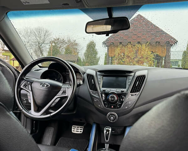 Серый Хендай Велостер, объемом двигателя 1.6 л и пробегом 142 тыс. км за 12000 $, фото 9 на Automoto.ua