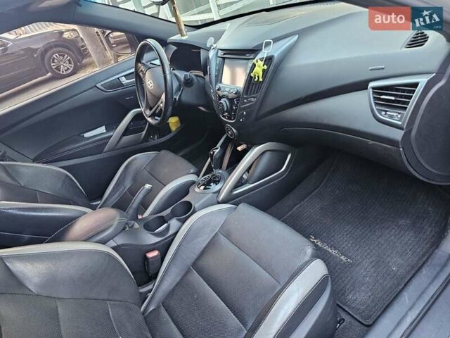 Серый Хендай Велостер, объемом двигателя 1.59 л и пробегом 69 тыс. км за 10850 $, фото 2 на Automoto.ua