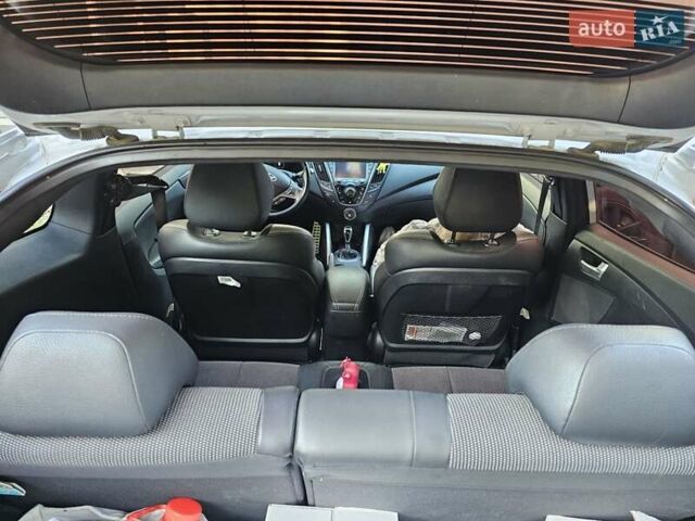 Серый Хендай Велостер, объемом двигателя 1.59 л и пробегом 69 тыс. км за 10850 $, фото 16 на Automoto.ua