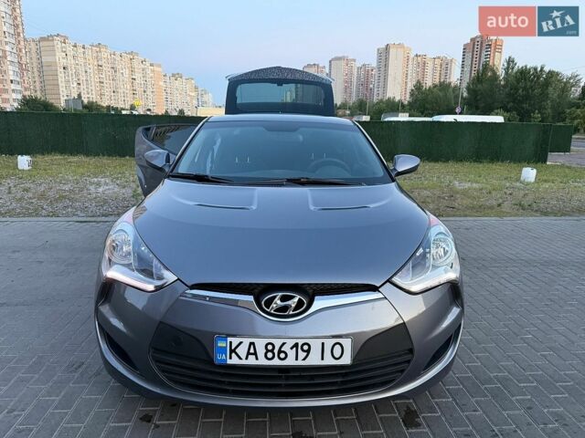 Сірий Хендай Велостер, об'ємом двигуна 1.59 л та пробігом 128 тис. км за 8670 $, фото 45 на Automoto.ua