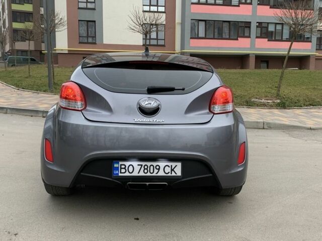 Серый Хендай Велостер, объемом двигателя 1.6 л и пробегом 157 тыс. км за 8500 $, фото 6 на Automoto.ua