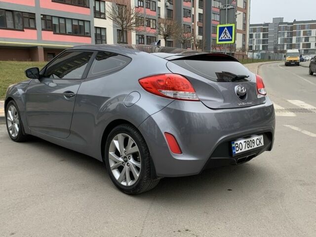 Серый Хендай Велостер, объемом двигателя 1.6 л и пробегом 157 тыс. км за 8500 $, фото 5 на Automoto.ua